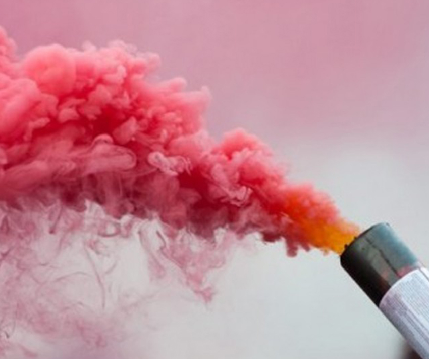 Castillo Hinchable perfecto para casas o locales con poco espacio. Apto para interiores y exterior.